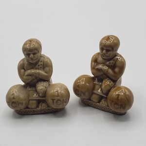 Wade Whimsies Ceramic Men Lifting 2 Ton Weights England